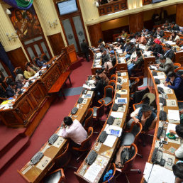 DEBATE. La Cmara de Diputados cumpli, ayer, una maratnica y acalorada sesin.