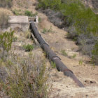 SOLUCIN. Esta tubera ser rehabilitada para transportar ms agua a la ciudad de Sucre.