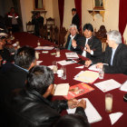 ACUERDO. Representantes potosinos, sin COMCIPO, se reunieron ayer con el Presidente.