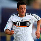 Mesut Özil es una de las figuras de la selección alemana, que está cerca de acceder al Mundial de Brasil 2014.