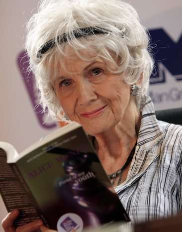 ESCRITORA. La flamante Premio Nobel de Literatura, Alice Munro.