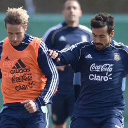 Ezequiel Lavezzi (d) ser titular esta noche frente a Per.