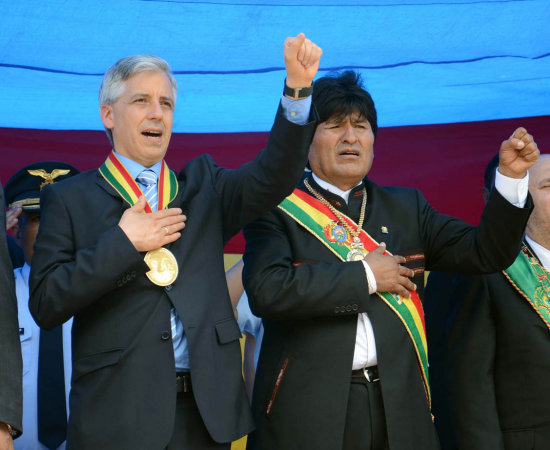 BINOMIO. Evo Morales y lvaro Garca Linera son los seguros candidatos del MAS para las elecciones generales de 2014.