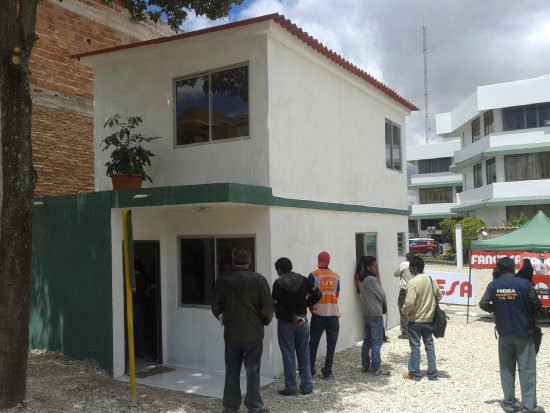 PROTOTIPO. Fancesa construy esta casa en apenas cinco das, incluso en lluvia.