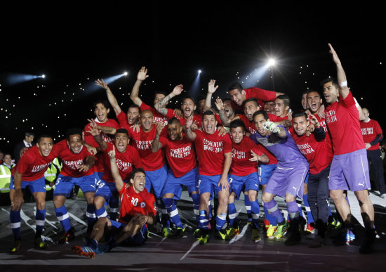 La celebracin de los integrantes de la seleccin chilena de ftbol, tras su clasificacin.