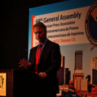 LLAMADO. La Asamblea de la Sociedad Interamericana de Prensa en Denver, Colorado.