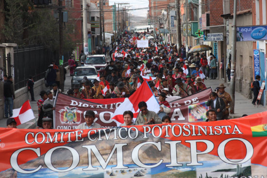 PROTESTA. Una de las ltimas movilizaciones del Comit Cvico de Potos.