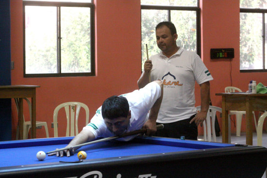 El cruceo Miguel Brito se adjudic el ttulo en Pool Bola 8 y Pool Bola 10.