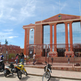 EDIFICIO. Hubo descontrol en esta unidad acadmica.