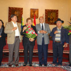 HOMENAJE. La distincin de la maestra Helga Cceres en el Saln Rojo de la Alcalda.