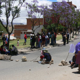 PROTESTA. Bloqueo de los vecinos.