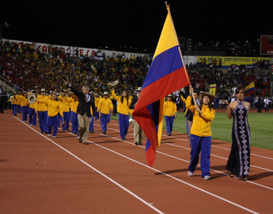 Sucre fue sede de los Bolivarianos en 2009. En la foto, la delegacin de Colombia, con Mariana Pajn por delante.