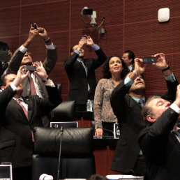 CRISIS. Diputados mexicanos durante una reciente sesin del Congreso.