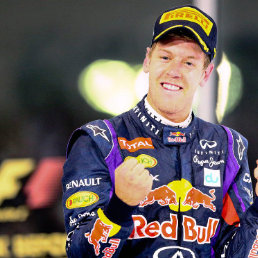 El alemn Sebastian Vettel celebra su triunfo de ayer.