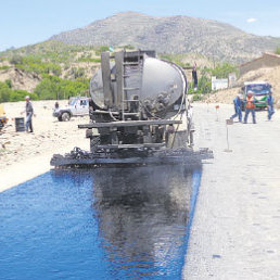 OBRAS. Los trabajos continan en el tramo.