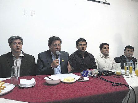 PRESENTACIN. El alcalde Moiss Torres anuncia las actividades conmemorativas.