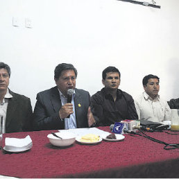 PRESENTACIN. El alcalde Moiss Torres anuncia las actividades conmemorativas.