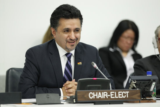 LLORENTI. Embajador de Bolivia en la ONU.