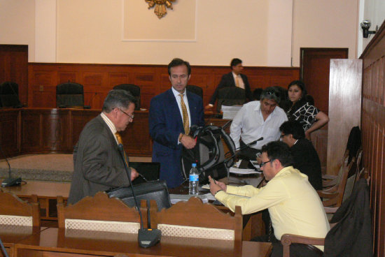 AUDIENCIA. El nico imputado presente en el proceso es el ex presidente Jorge Quiroga.