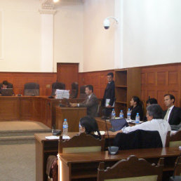 Tribunal. La audiencia sigue.