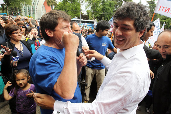 CAMPAA. El candidato independiente, Franco Parisi, en un acto proselitista en Bo Bo.