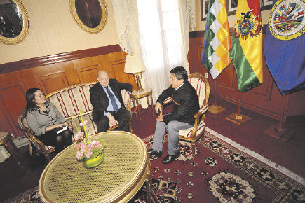 ENCUENTRO. El secretario General de la OEA, Jos Miguel Insulza, se reuni ayer con el canciller David Choquehuanca.