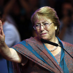 CANDIDATA. La ex presidenta chilena Michelle Bachelet se presenta como favorita entre los votantes y podra ser elegida en la primera vuelta.