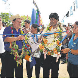 ENTREGA. Evo Morales en San Pablo.