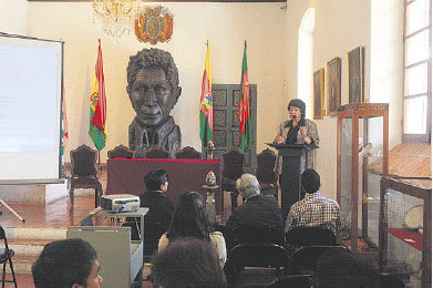 ACTO. La presentacin del perfil del proyecto en la Casa de la Libertad.