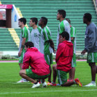 Los jugadores de Universitario practicaron ftbol ayer, en el estadio Patria.