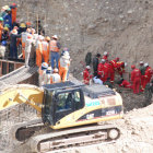 DERRUMBE. La cada de un talud, otra vez en La Paz, produjo la muerte de obreros.