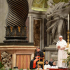 EXHORTACIN. El Papa Francisco durante una celebracin en la Baslica de San Pedro.