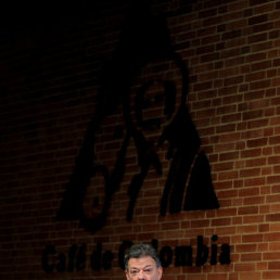 DILOGOS. Juan Manuel Santos.