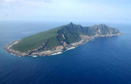 DISPUTA. Vista area de la isla Uotsuri, una de las islas disputadas de Senkaku (segn Japn) o Diaoyu (segn China).