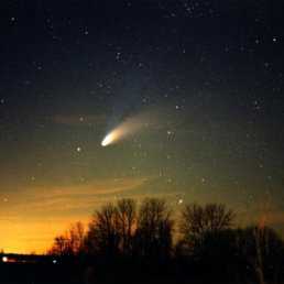 ASTRO. El cometa ISON fotografado desde la tierra la ltima vez, en 2012