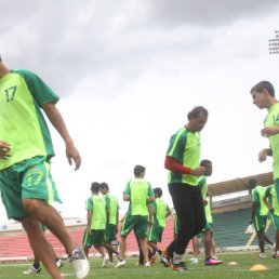 Universitario cerr la semana de entrenamiento ayer, sbado, con una breve prctica en el estadio Patria.