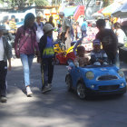 COLMADO. Cada domingo el parque Simn Bolvar queda sin espacio suficiente.