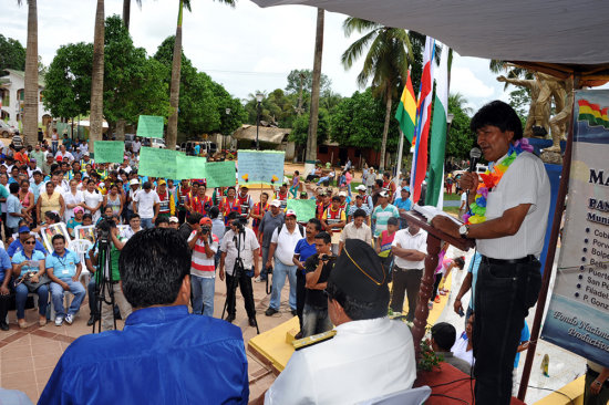 Discurso. El presidente Evo Morales particip de un acto de entrega de equipamiento en el municipio de Cobija, ayer.