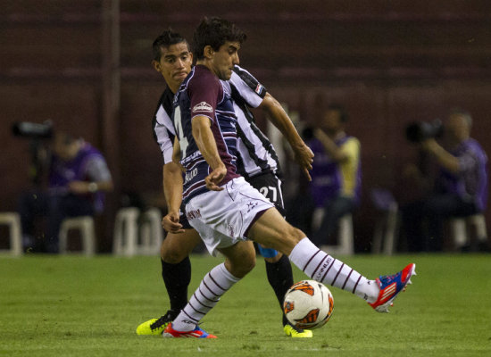 Una fotografa de archivo del partido que jugaron Lans y Libertad, en una de las semifinales.