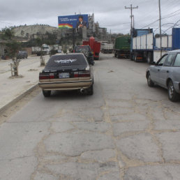 PENOSO: La avenida Marcelo Quiroga.