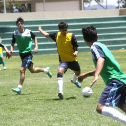 Los fabriles se preparan para visitar este domingo a Petrolero.