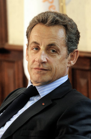 NUEVO. Sarkozy busca partido..