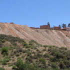 BASURAL. El barrio Bajo San Antonio se convirti en una zona de desechos de todo tipo.