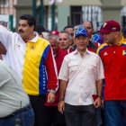 CELEBRACIN. El Presidente Nicols Maduro (i), acompaado de los candidatos oficialistas durante la jornada de votacin de ayer.