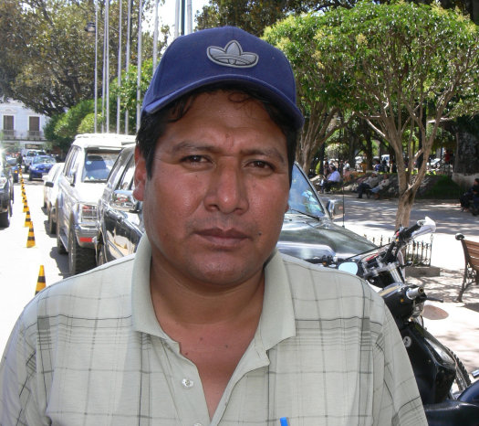 ALCALDE. Alejandro Padilla.