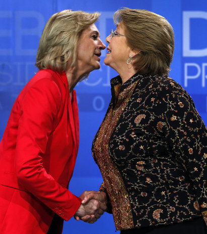 CANDIDATAS. Evelyn Matthei y Michelle Bachelet pugnan por la silla presidencial.