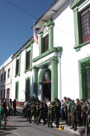 MADRE. Denunci el hecho en la Fiscala en contra de su sobrino que agredi sexualmente a su hija menor.