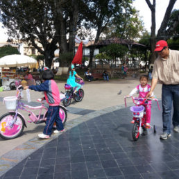 REGALOS. Las bicicletas fueron las que ms se lucieron en los espacios pblicos.