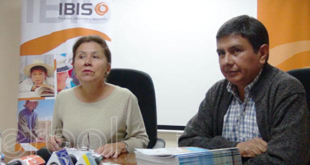 DIRECTORA DE IBIS. Ximena Valdivia.