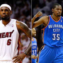 LeBron James (i) y Kevin Durant son los mejores jugadores de la NBA.